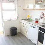 アパート Edif Vaumar Com Vista Mar ポルティマン