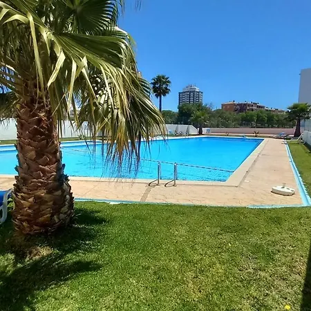 Edif Vaumar Com Vista Mar Portimao