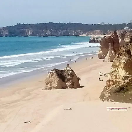 Edif Vaumar Com Vista Mar דירה